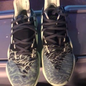 Harden vol 4 signal green